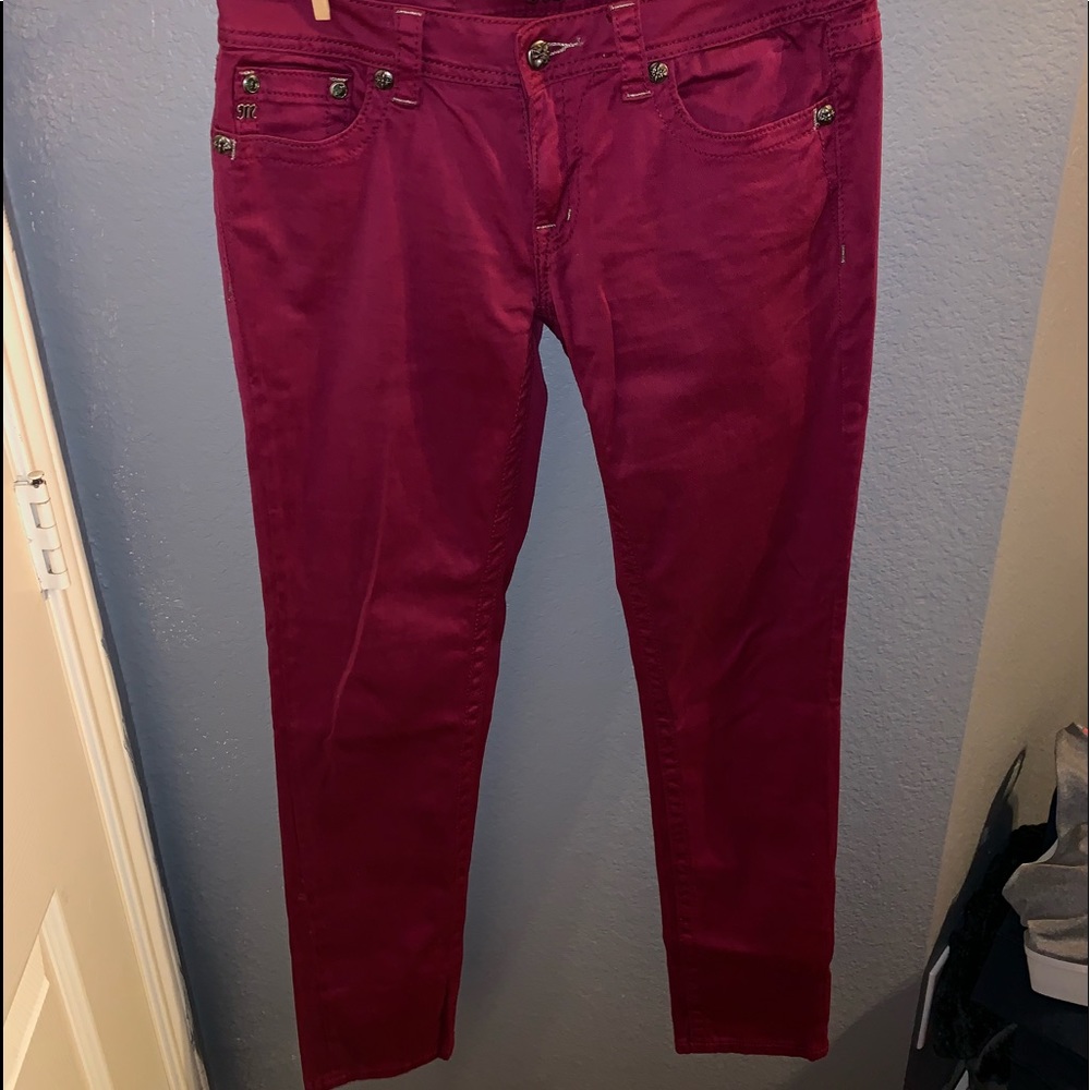 Maroon women’s miss me jeans